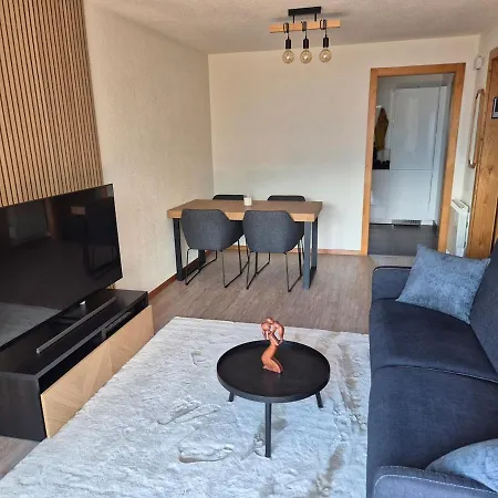 Winter With Stunning View アパート