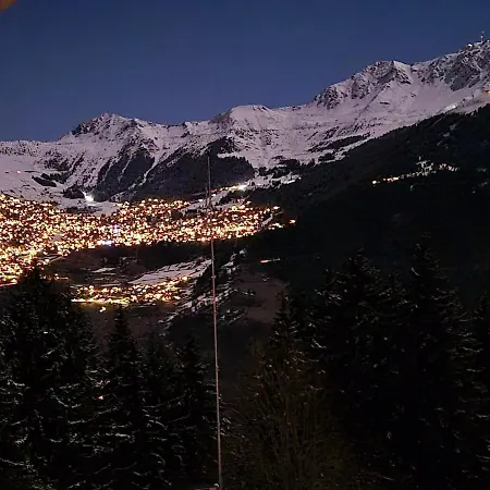 Winter With Stunning View 公寓