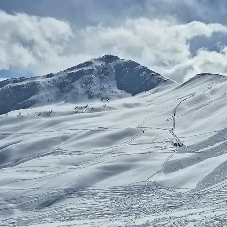 Winter With Stunning View 公寓