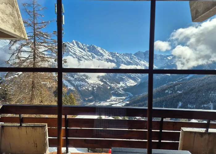 Winter With Stunning View 公寓 Bruson