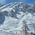 Winter With Stunning View Apartamento *